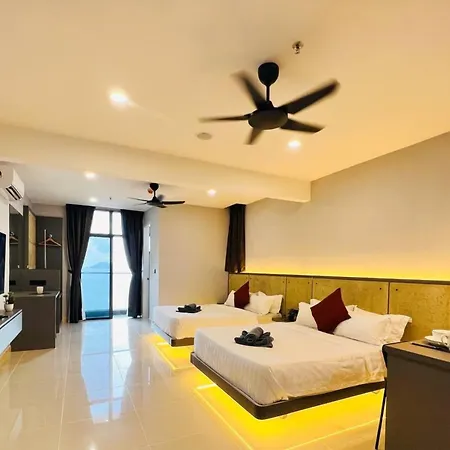 The Shore Kota Kinabalu Exterior photo